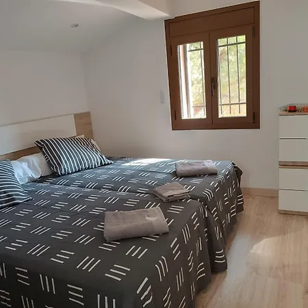 Location Vacances, Restriction Un Minimum De 7 Nuits Apartament